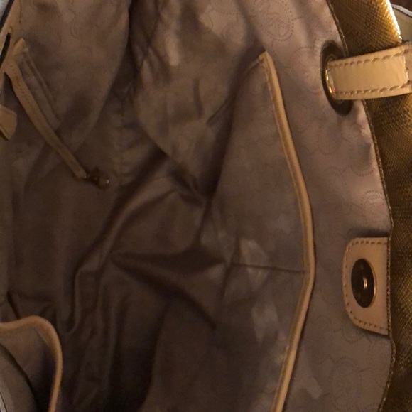 Miacheal Kors - Picture 3 of 8